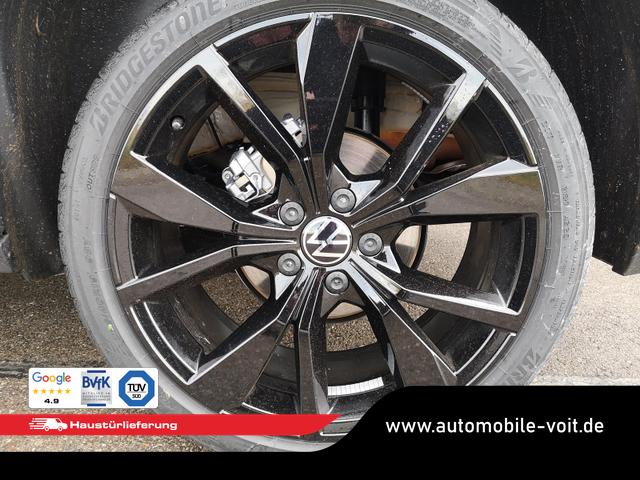 Volkswagen T-Roc - R-Line 1.5TSI DSG AHK Pano ACC 19 Zoll schwarz