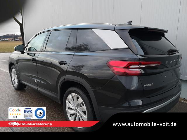 Skoda Kodiaq 2.0 TDI 142 kW 4x4 Selection 7 Sitzer AHK Navi Kamera 