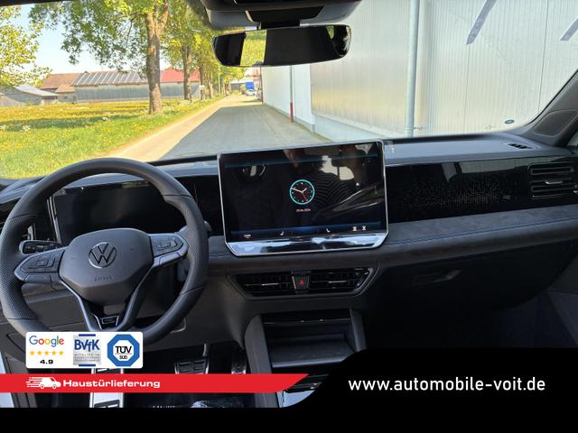 Volkswagen Tiguan 2.0 TDI 110 kW R-Line DSG Head Up Black 360 AHK 