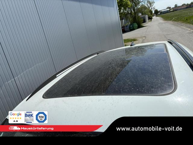 Volkswagen Tiguan 2.0 TDI 110 kW R-Line DSG Head Up Black 360 AHK 