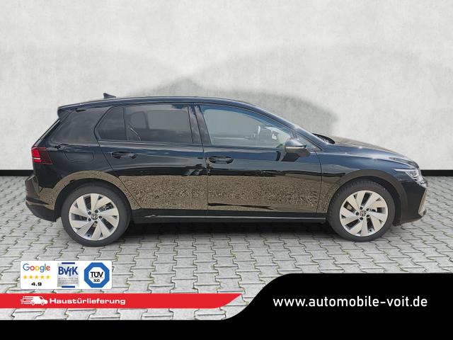 Volkswagen Golf 2.0 TDI 110 kW Life DSG / ACC Area View 17" 