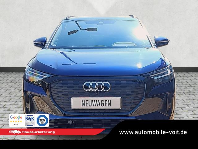 Audi Q4 e-tron 45 basis quattro S / Ext.Paket S-line Pano 