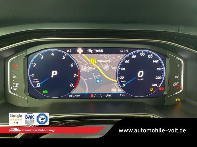 Volkswagen / Taigo / Weiß / / / 110PS DSG AHK+Navi+IQ.Light