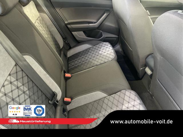 Volkswagen / Taigo / Weiß / / / 110PS DSG AHK+Navi+IQ.Light