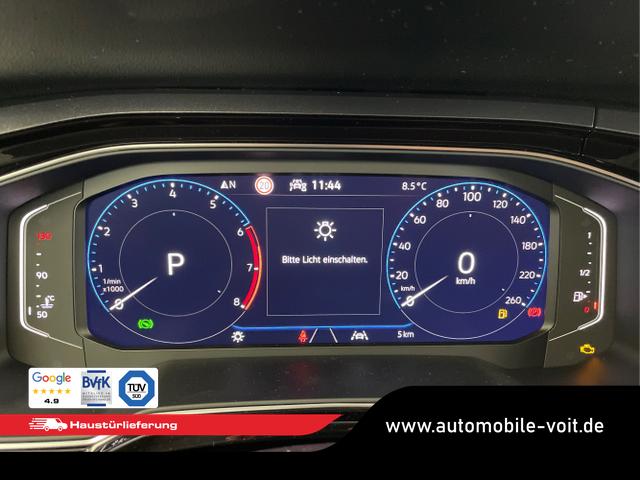 Volkswagen / Taigo / Grau / / / 115PS DSG AHK+Navi+Kamera