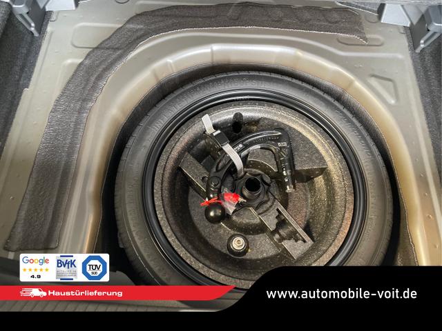 Volkswagen / Taigo / Grau / / / 115PS DSG AHK+Navi+Kamera