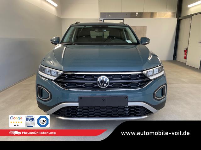 Volkswagen / T-Roc / Blau / / / 150PS AHK+Kessy+Kamera