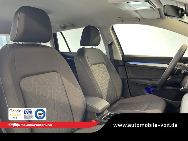 Volkswagen / Golf Variant / Schwarz / / / 150PS DSG AHK+Kessy+Navi