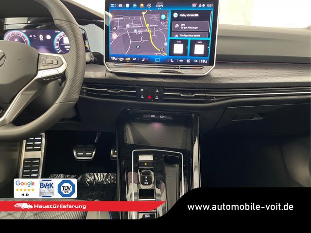 Volkswagen / Golf Variant / Silber / / / 150PS DSG+Black Style+AHK