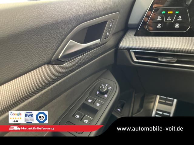 Volkswagen / Golf Variant / Silber / / / 150PS DSG+Black Style+AHK