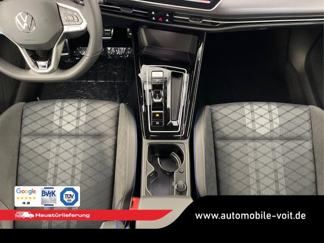 Volkswagen / Golf Variant / Silber / / / 150PS DSG+Black Style+AHK