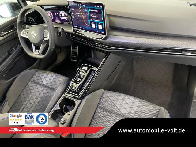 Volkswagen / Golf Variant / Silber / / / 150PS DSG+Black Style+AHK