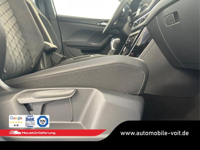 Volkswagen / T-Cross / Silber / / / 115PS DSG IQ.Light+Navi+AHK
