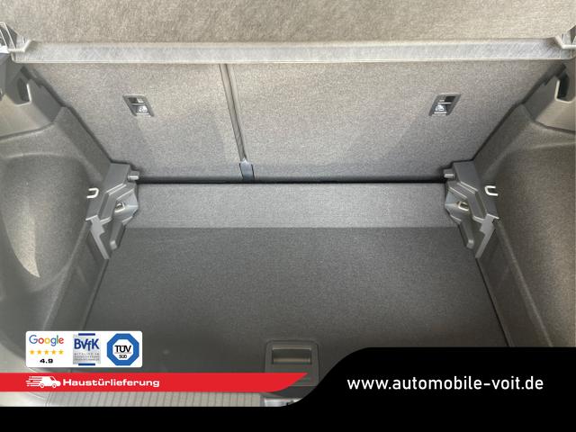 Volkswagen / T-Cross / Silber / / / 115PS DSG IQ.Light+Navi+AHK