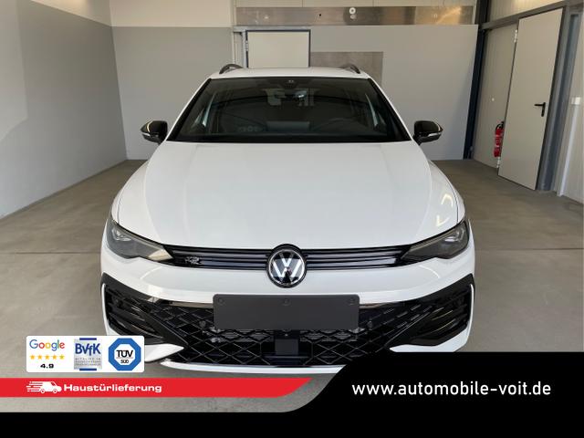 Volkswagen / Golf Variant / Weiß / / / 150PS DSG+Black Style+AHK