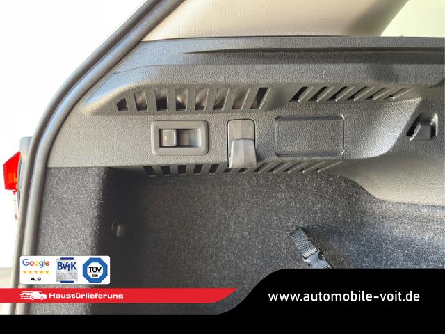 Skoda / KAMIQ / Silber / / / 115PS AHK+Sitzheizung
