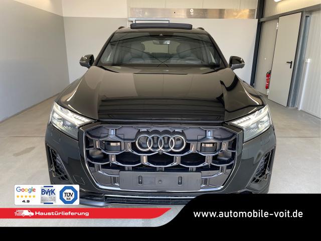 Audi / SQ7 / Schwarz / / / Nachtsicht+Fahrwerkspaket