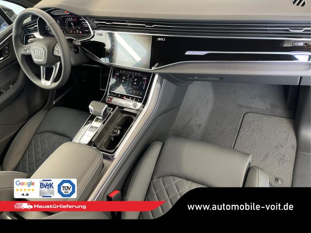 Audi / SQ7 / Schwarz / / / Nachtsicht+Fahrwerkspaket