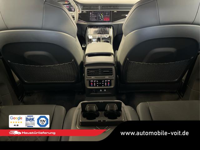 Audi / SQ7 / Schwarz / / / Nachtsicht+Fahrwerkspaket