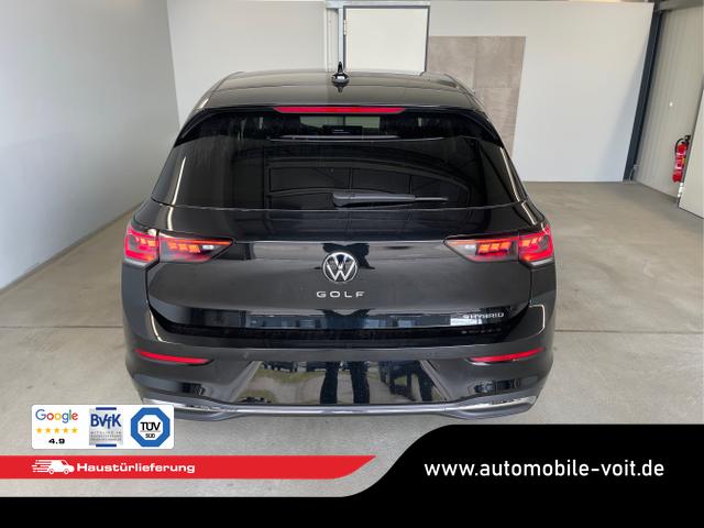 Volkswagen / Golf / Schwarz / / / eHybrid IQ.Light+Navi+Travel Assist