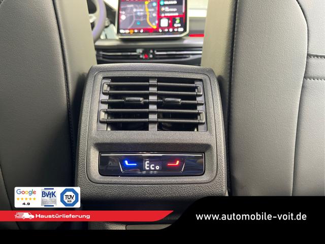 Volkswagen / Golf / Schwarz / / / eHybrid IQ.Light+Navi+Travel Assist