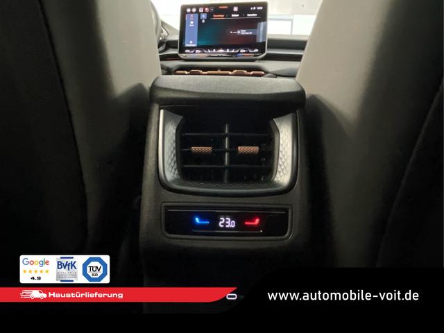 Cupra / Terramar / Schwarz / / / 4Drive Pano+AKEBONO+Matrix+AHK+Stdhz+20 Zoll