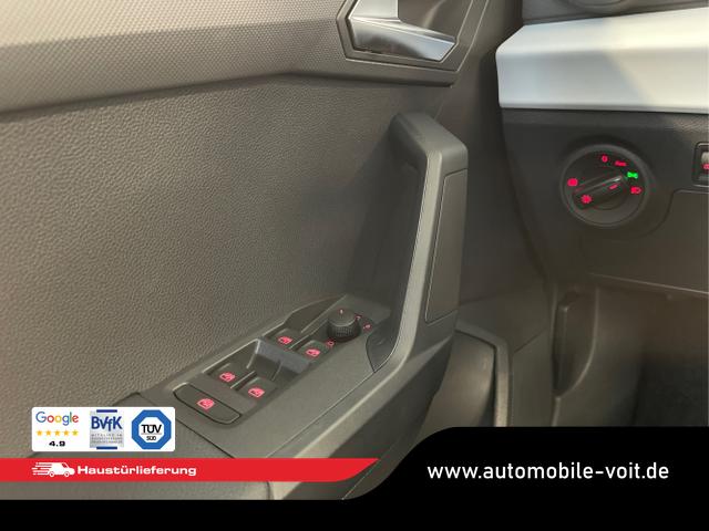 Seat / Ibiza / Blau / / / 95PS Kamera+Climatronic