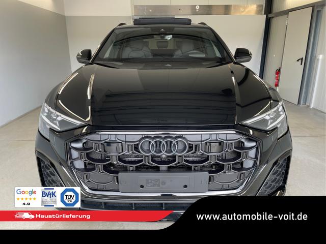 Audi / Q8 / Schwarz / / / S line STHZ+Pano+AHK+HUD