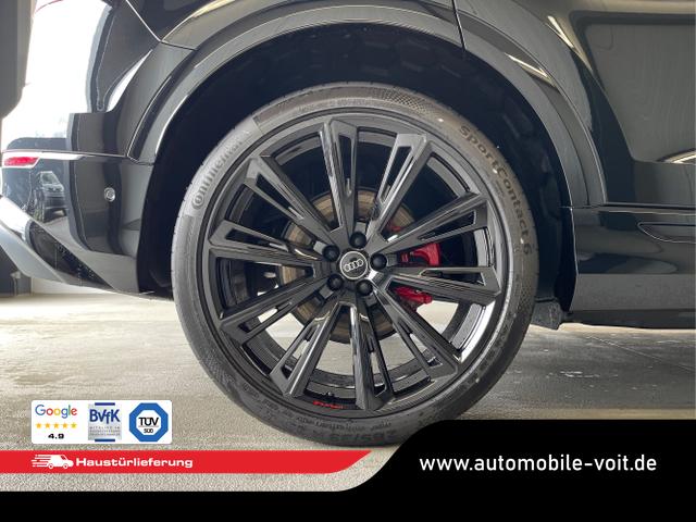 Audi / Q8 / Schwarz / / / S line STHZ+Pano+AHK+HUD