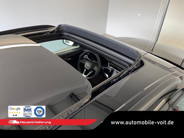 Audi / Q8 / Schwarz / / / S line STHZ+Pano+AHK+HUD