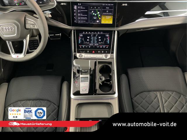 Audi / Q8 / Schwarz / / / S line STHZ+Pano+AHK+HUD