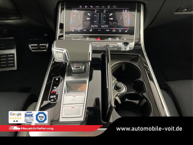 Audi / Q8 / Schwarz / / / S line STHZ+Pano+AHK+HUD
