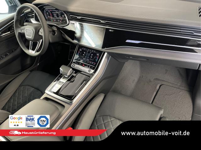Audi / Q8 / Schwarz / / / S line STHZ+Pano+AHK+HUD