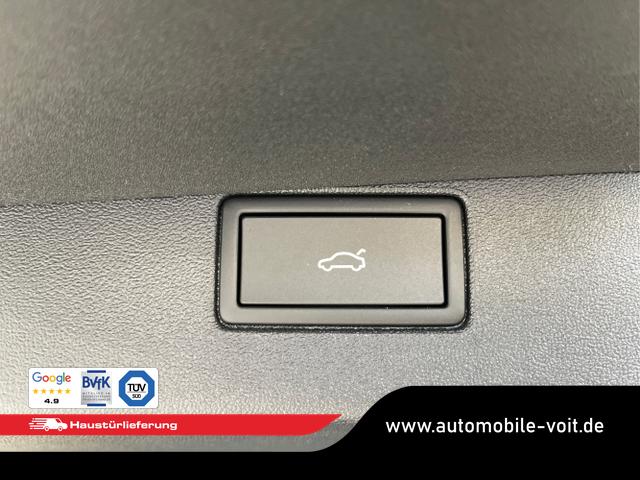 Volkswagen / Tiguan / Grau / / / 204PS DSG eHybrid IQ.Light+Navi