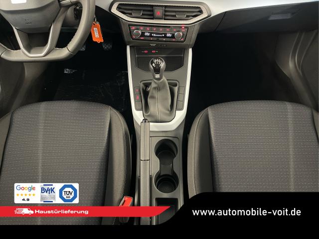 Seat / Arona / Blau / / / 115PS AHK+Sitzheiz+Climatronic