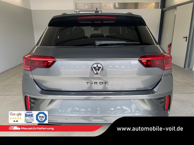 Volkswagen / T-Roc / Grau / / / 150PS DSG AHK+Black Style