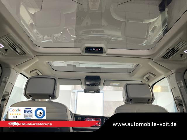 Volkswagen / T7 Multivan / Schwarz / / / 245PS DSG 4Motion Leder+AHK+7 Sitze