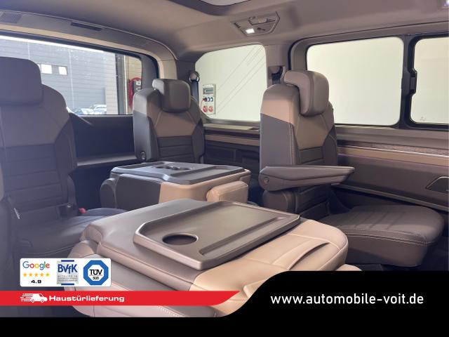 Volkswagen / T7 Multivan / Schwarz / / / 245PS DSG 4Motion Leder+AHK+7 Sitze
