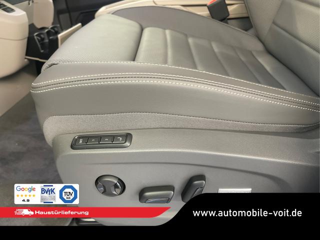 Volkswagen / T7 Multivan / Schwarz / / / 245PS DSG 4Motion Leder+AHK+7 Sitze