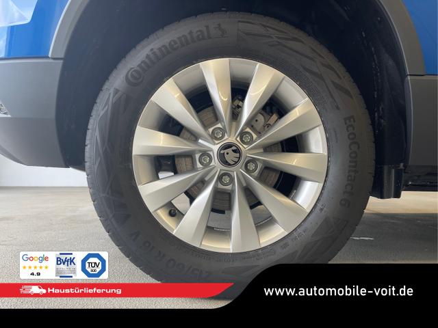 Skoda / Karoq / Blau / / / 150PS DSG AHK+Kessy