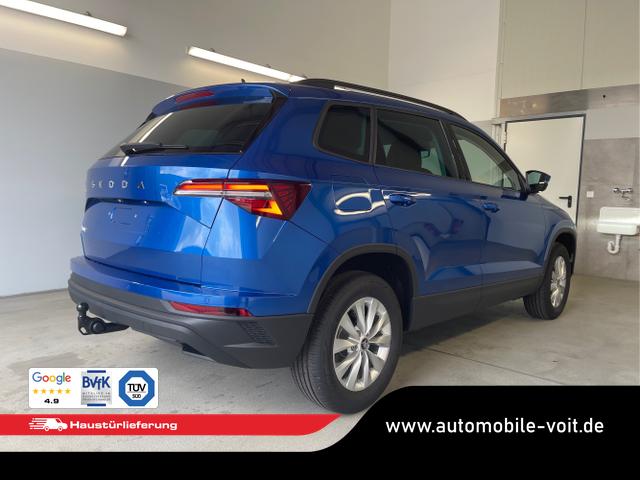 Skoda / Karoq / Blau / / / 150PS DSG AHK+Kessy
