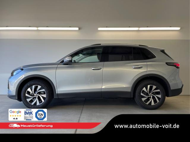 Volkswagen / Tiguan / Silber / / / 150PS DSG IQ.Light