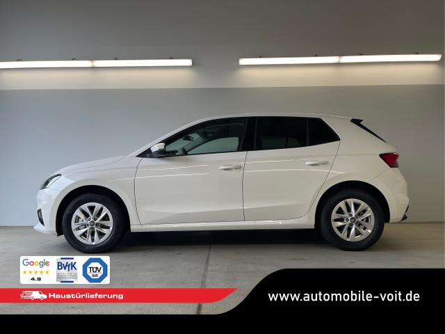 Skoda / Fabia / Weiß / / / 115PS DSG AHK+Kamera