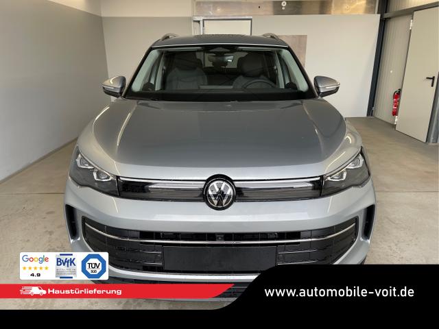 Volkswagen / Tiguan / Silber / / / eHybrid DSG 360&deg;+Navi+Kessy+AHK