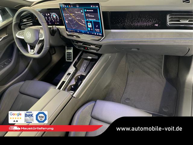 Volkswagen / Passat Variant / Silber / / / 265PS AHK+Pano+Harman Kardon