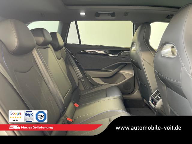 Volkswagen / Passat Variant / Silber / / / 265PS AHK+Pano+Harman Kardon