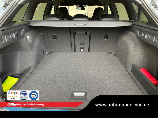 Volkswagen / Passat Variant / Silber / / / 265PS AHK+Pano+Harman Kardon