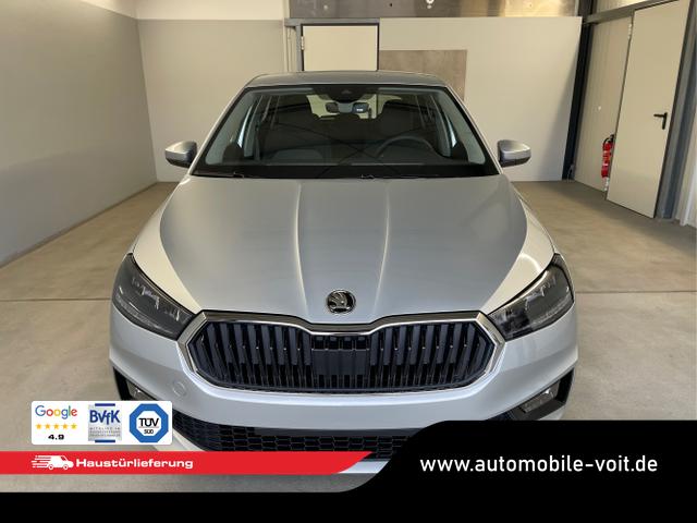 Skoda / Fabia / Silber / / / 95PS Sitzheizung+App-Connect