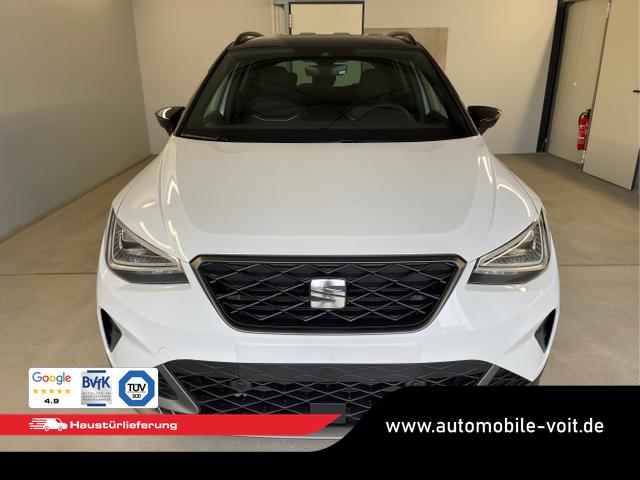 Seat / Arona / Weiß / / / 115PS DSG AHK+Kamera+ACC+VollLED+Sitzheizung