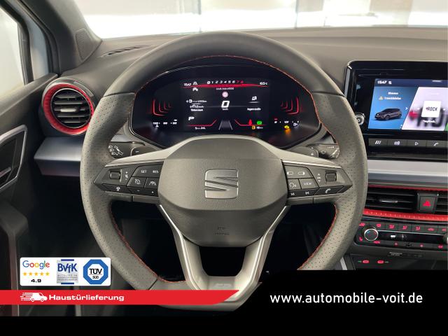 Seat / Arona / Weiß / / / 115PS DSG AHK+Kamera+ACC+VollLED+Sitzheizung